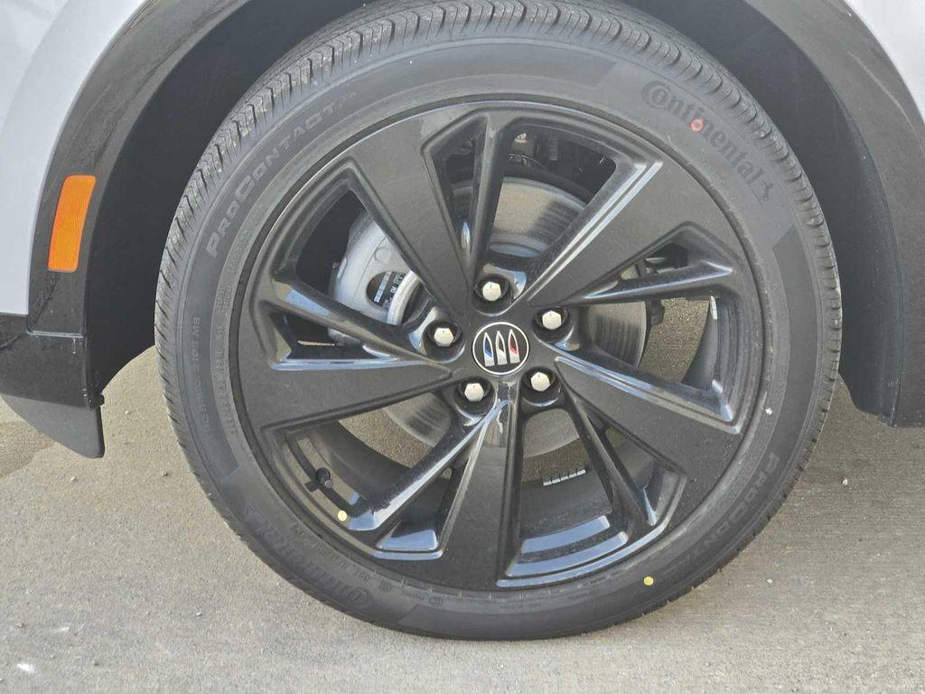 new 2025 Buick Envision car, priced at $44,335