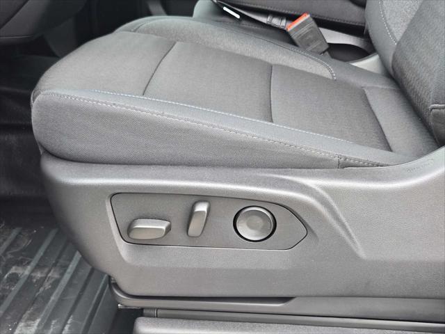 new 2025 GMC Sierra 1500 car, priced at $51,155
