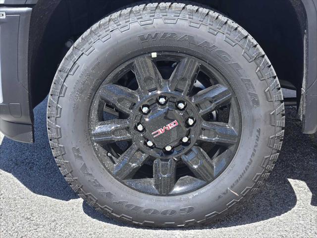 new 2025 GMC Sierra 2500 car, priced at $78,275