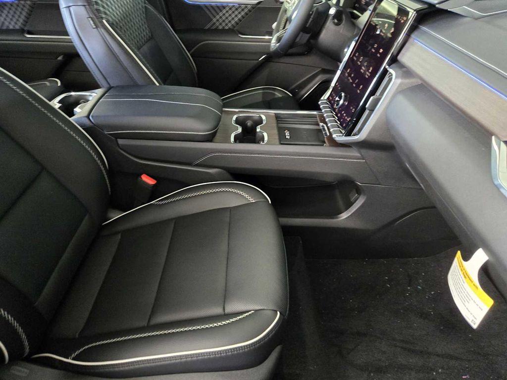 new 2025 GMC Acadia car, priced at $62,710