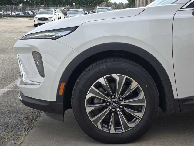 new 2025 Buick Envision car, priced at $39,245