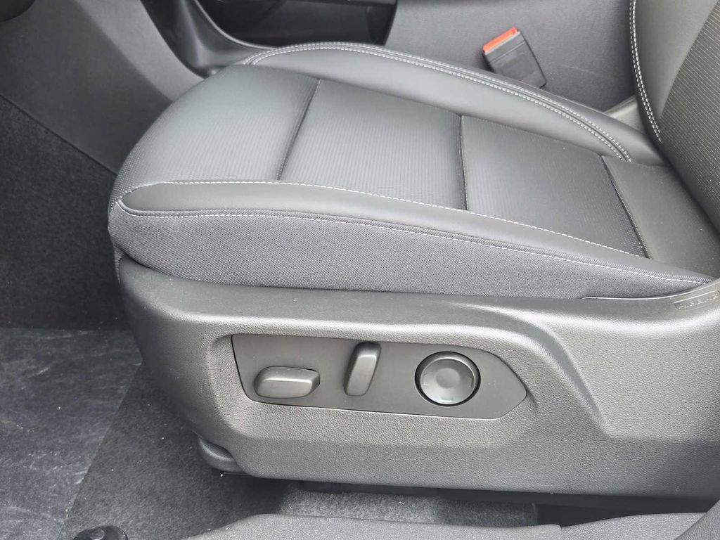 new 2025 Buick Envision car, priced at $39,245