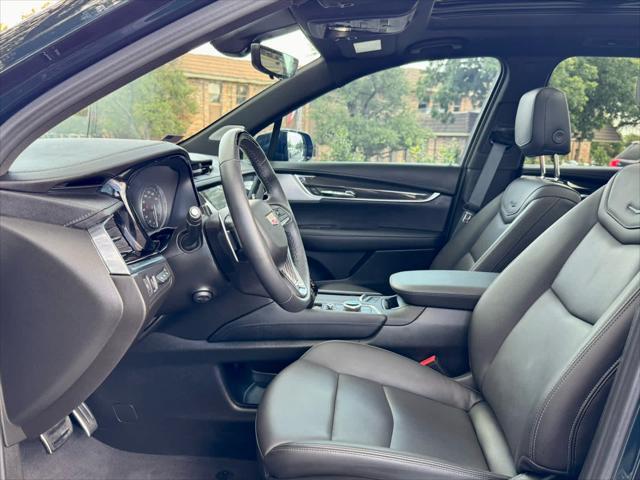 used 2024 Cadillac XT6 car, priced at $54,991