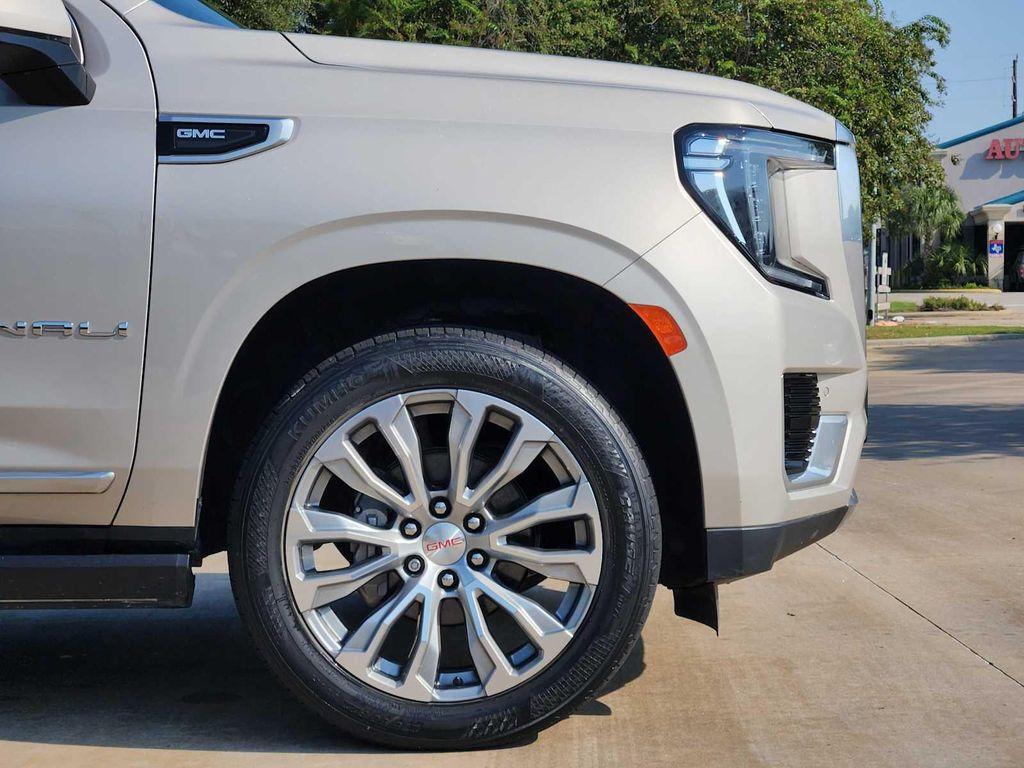 used 2021 GMC Yukon car, priced at $52,991