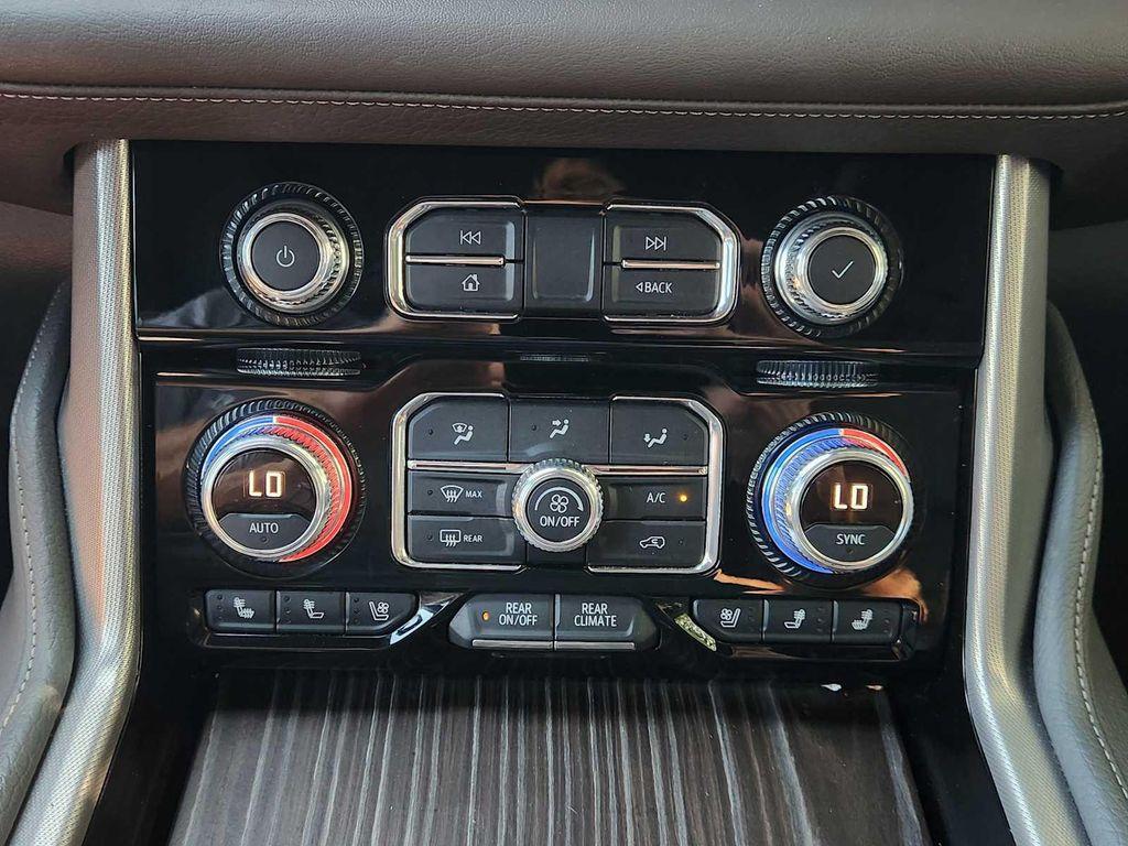 used 2021 GMC Yukon car, priced at $52,991