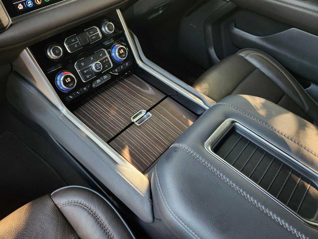 used 2021 GMC Yukon car, priced at $52,991