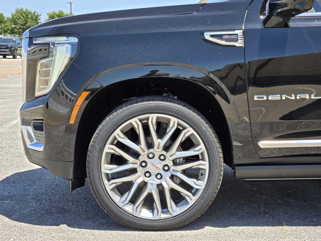 new 2025 GMC Yukon XL car, priced at $100,175