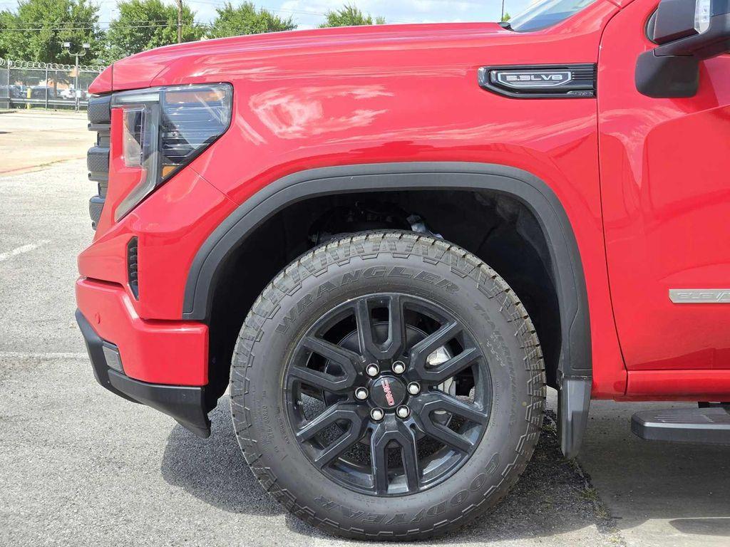 new 2025 GMC Sierra 1500 car, priced at $64,774