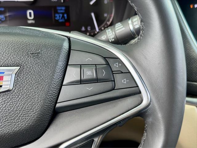 used 2017 Cadillac XT5 car, priced at $17,991