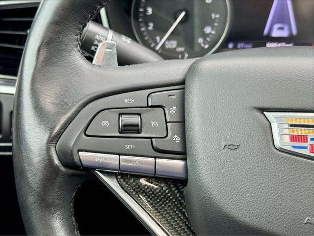 used 2020 Cadillac XT6 car, priced at $29,992