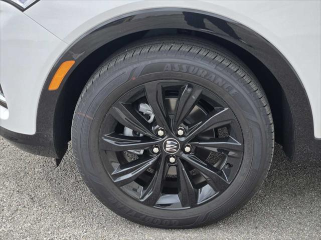 new 2025 Buick Envista car, priced at $28,680