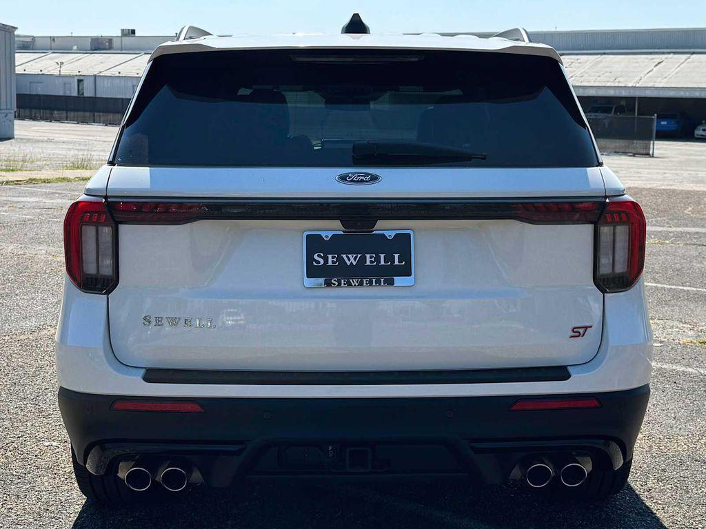 used 2025 Ford Explorer car, priced at $49,992