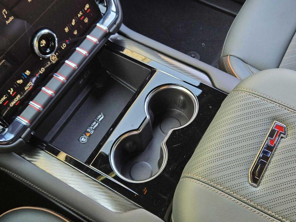 new 2025 GMC Yukon XL car, priced at $89,210