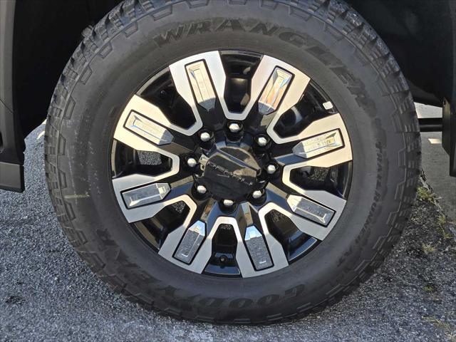 new 2025 GMC Sierra 2500 car, priced at $88,715