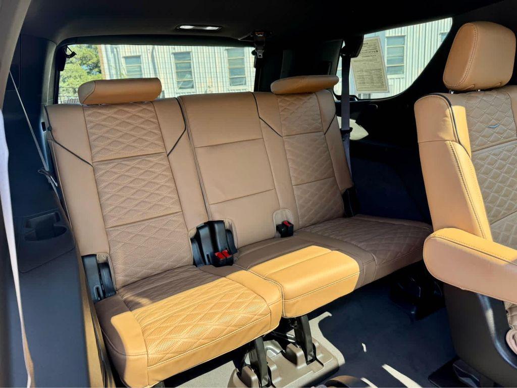 used 2024 Cadillac Escalade car, priced at $89,991