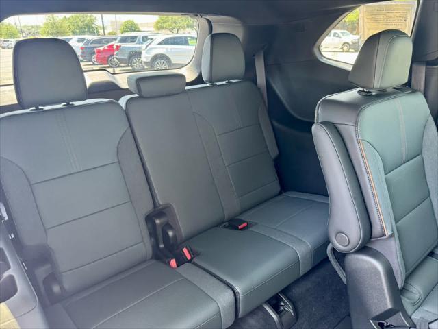 used 2024 GMC Acadia car, priced at $49,997