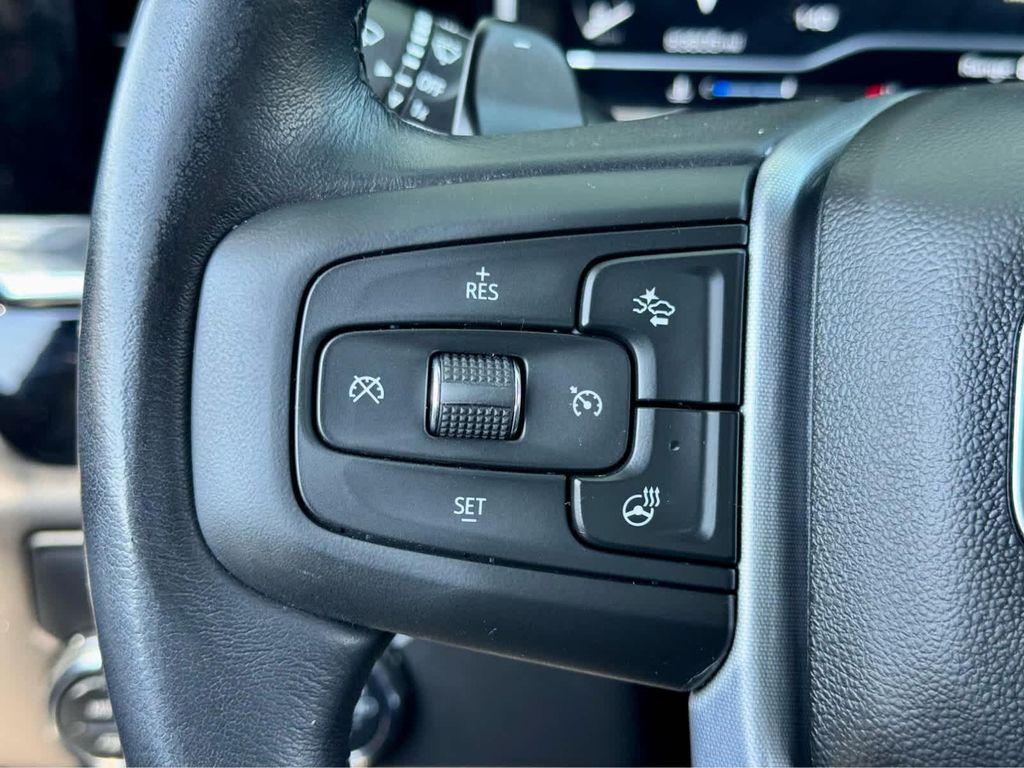 used 2023 GMC Sierra 1500 car, priced at $34,997