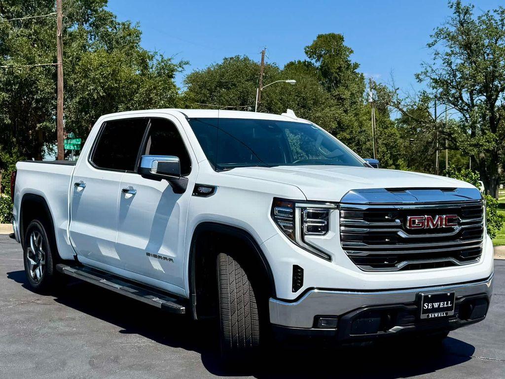 used 2023 GMC Sierra 1500 car, priced at $34,997