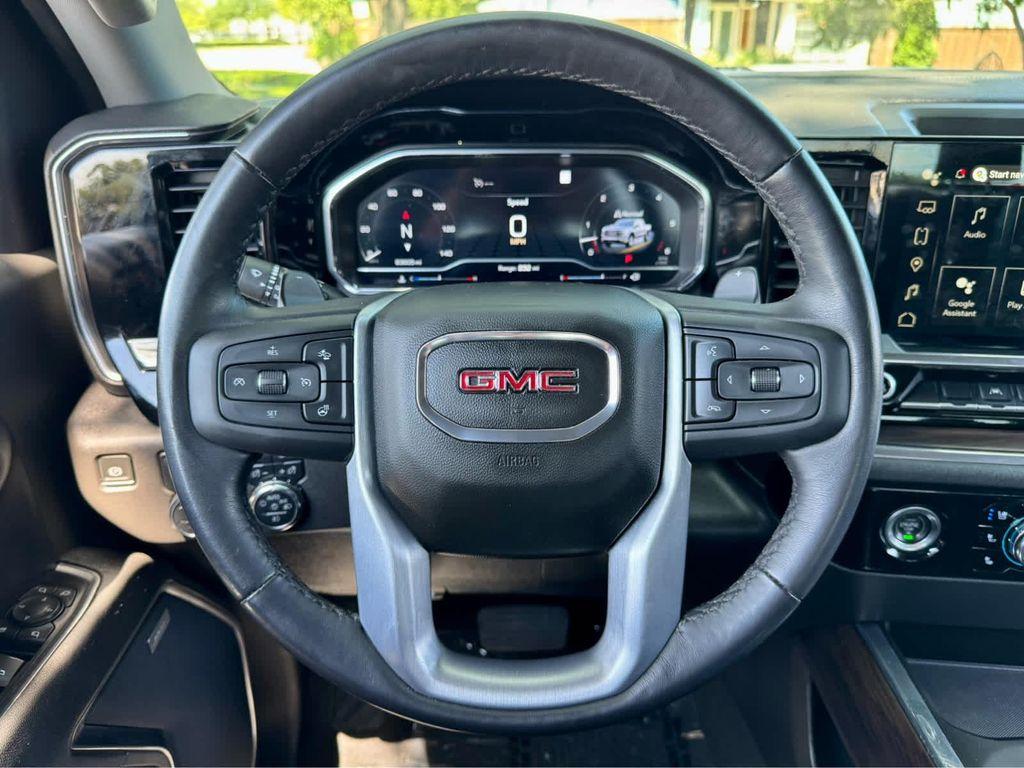 used 2023 GMC Sierra 1500 car, priced at $34,997