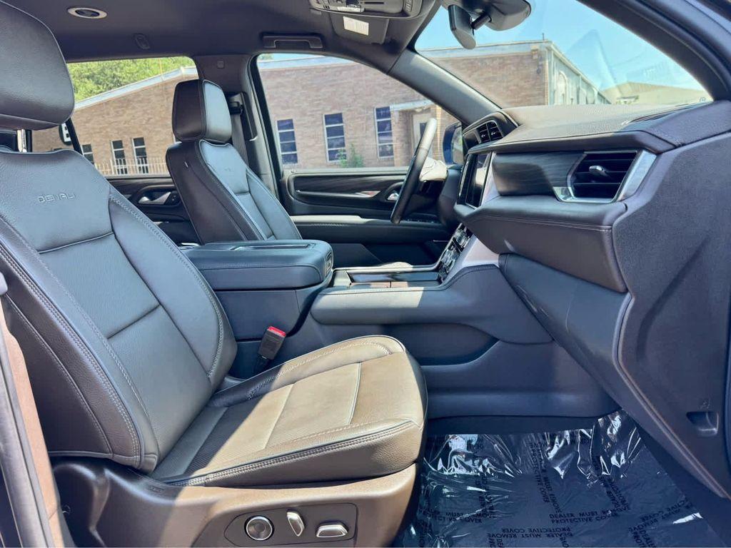 used 2024 GMC Yukon car, priced at $64,997