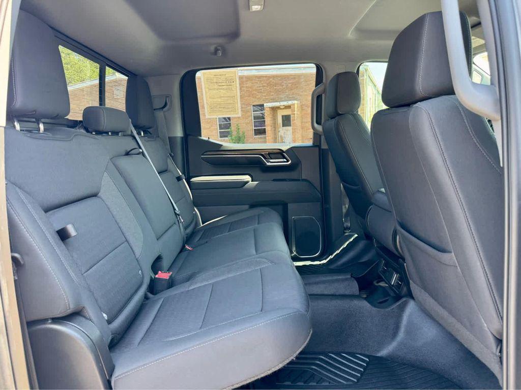 used 2022 Chevrolet Silverado 1500 car, priced at $39,991