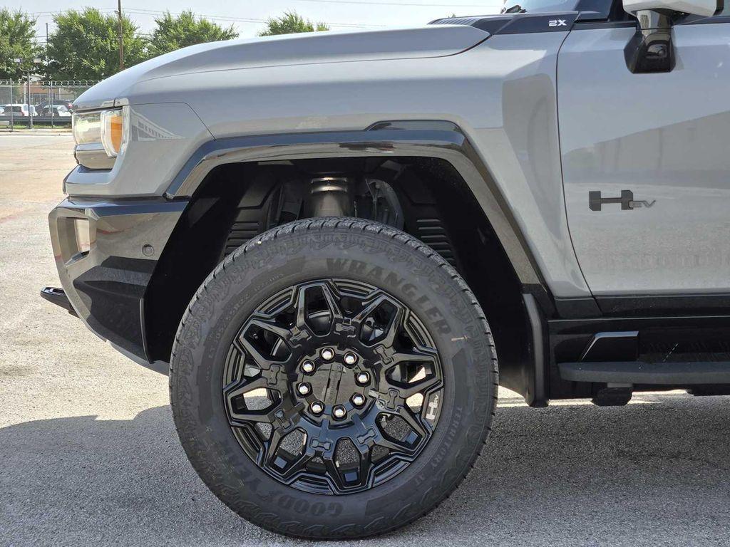 new 2025 GMC HUMMER EV SUV car, priced at $100,120