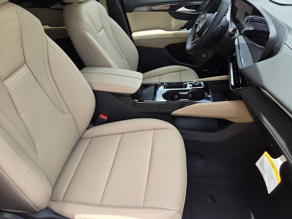 new 2025 Buick Envision car, priced at $39,245