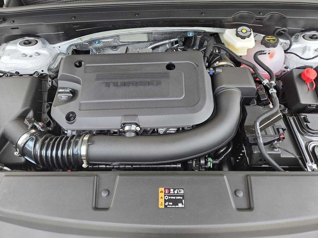 new 2025 Buick Envision car, priced at $39,245