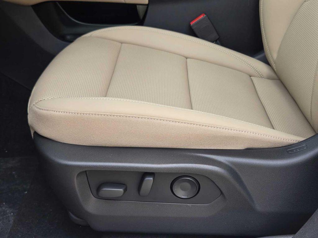 new 2025 Buick Envision car, priced at $39,245