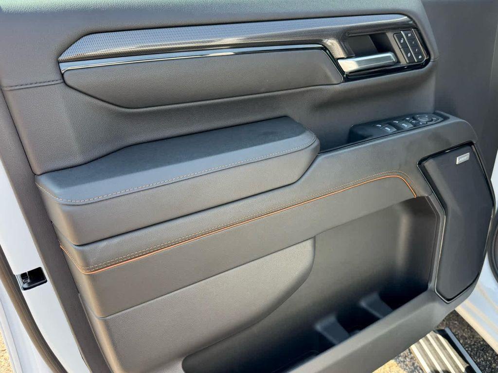 used 2024 GMC Sierra 2500 car, priced at $74,992