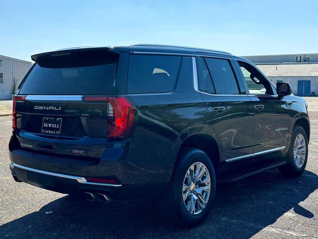 used 2025 GMC Yukon car, priced at $74,991