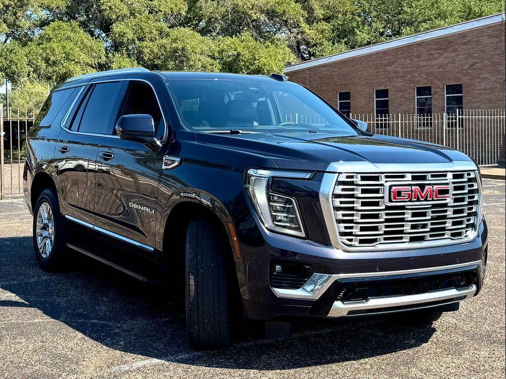 used 2025 GMC Yukon car, priced at $74,991