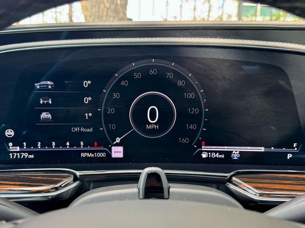 used 2024 Cadillac Escalade car, priced at $82,991