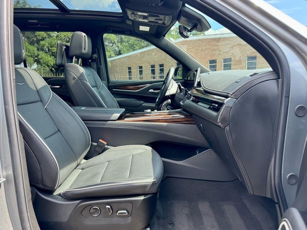 used 2024 Cadillac Escalade car, priced at $82,991