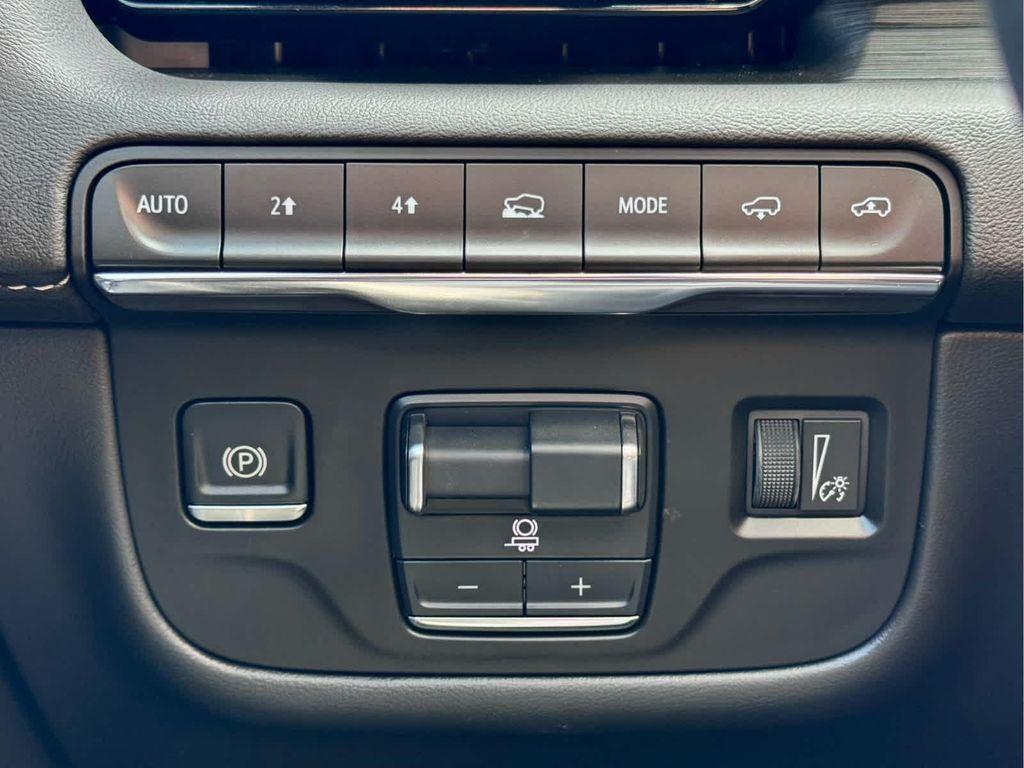 used 2024 Cadillac Escalade car, priced at $82,991