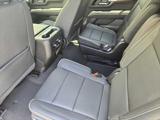 new 2025 GMC Yukon XL car, priced at $75,235