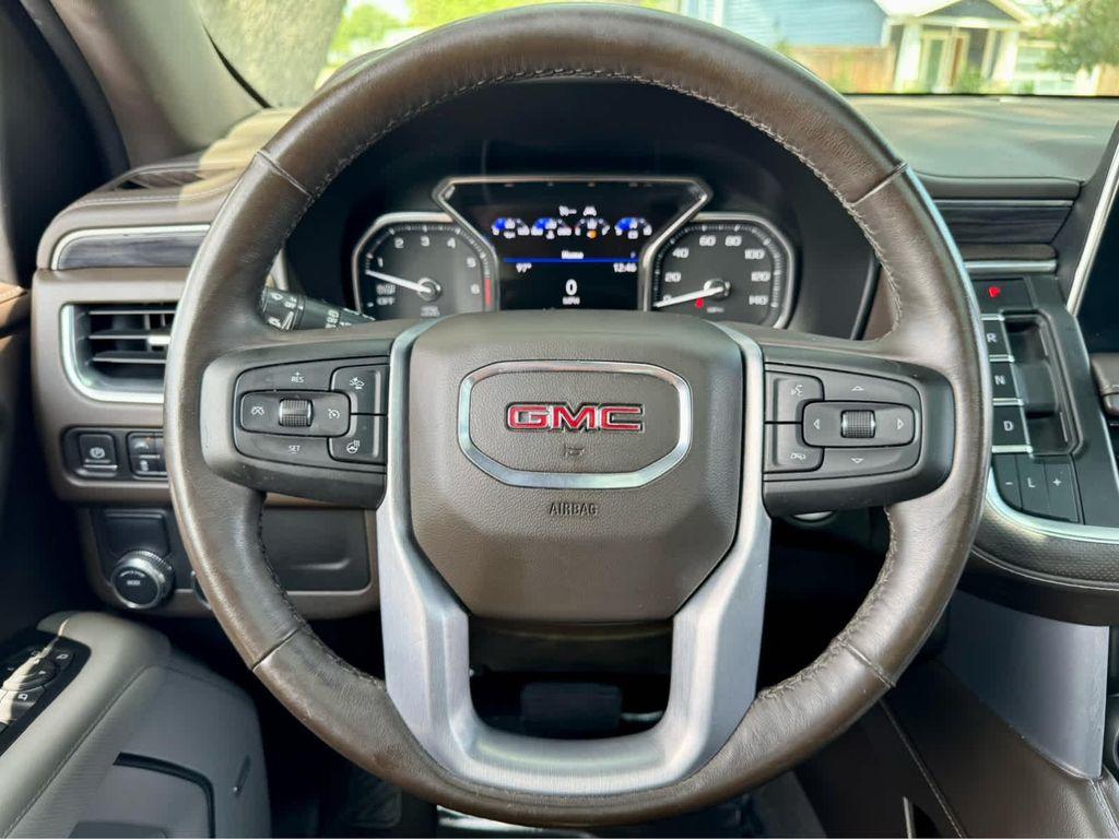 used 2021 GMC Yukon car, priced at $44,992