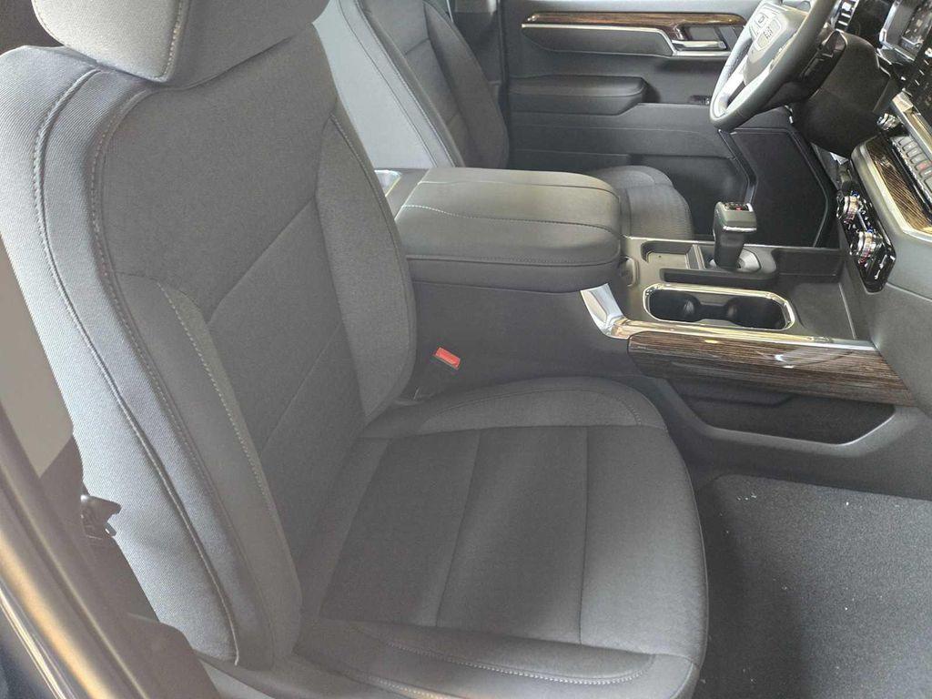 new 2025 GMC Sierra 1500 car, priced at $62,185