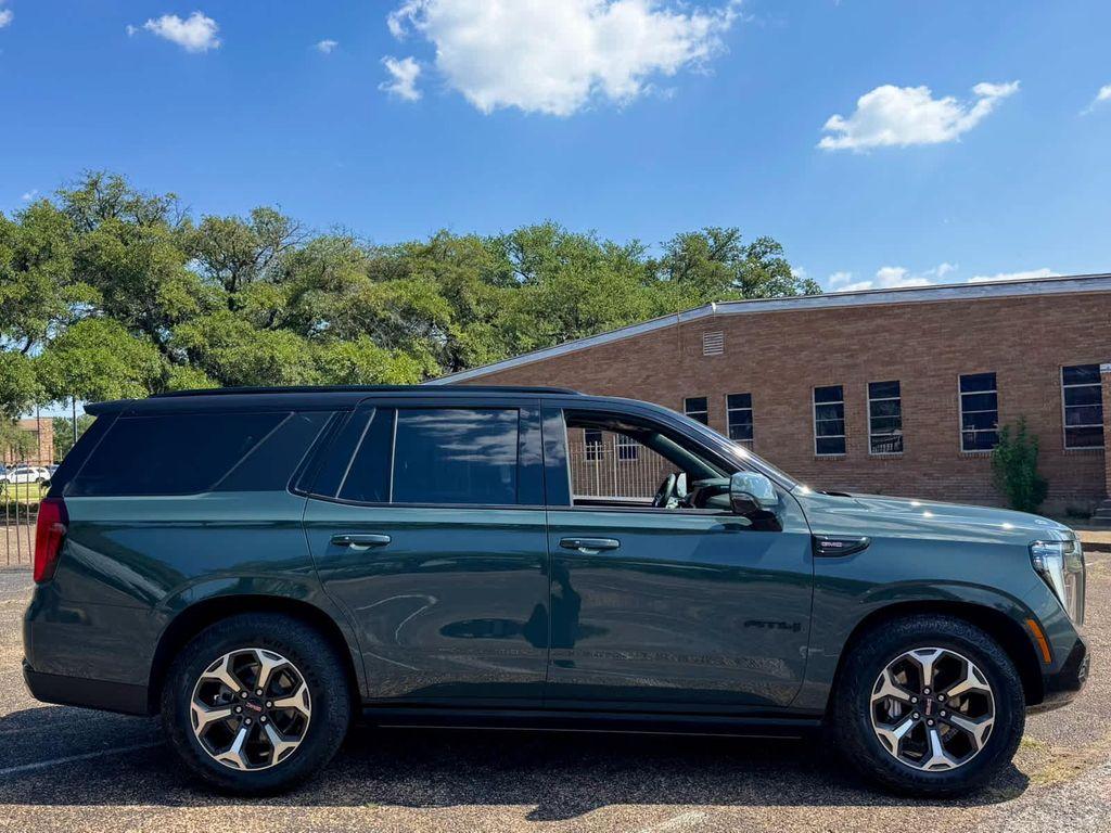 used 2025 GMC Yukon car, priced at $101,991