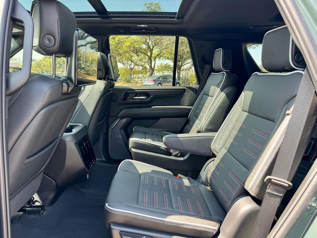 used 2025 GMC Yukon car, priced at $101,991