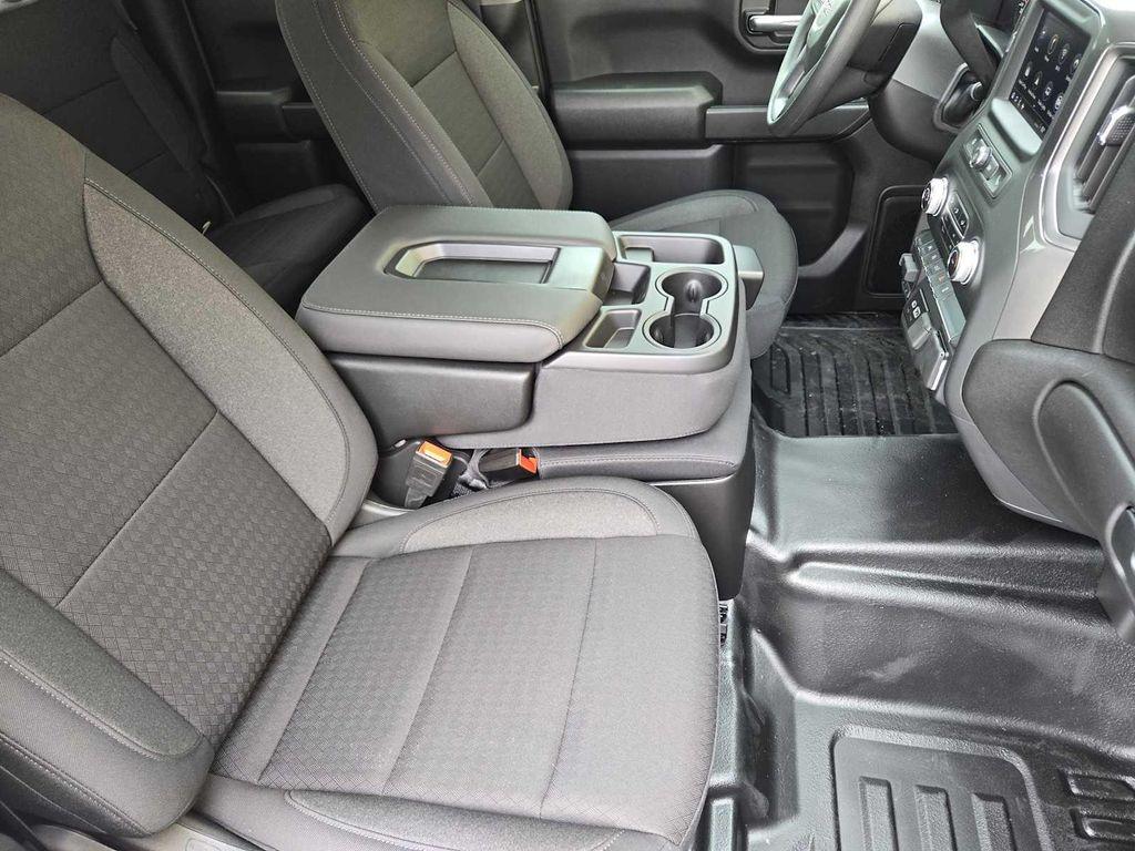 new 2025 GMC Sierra 1500 car, priced at $51,155