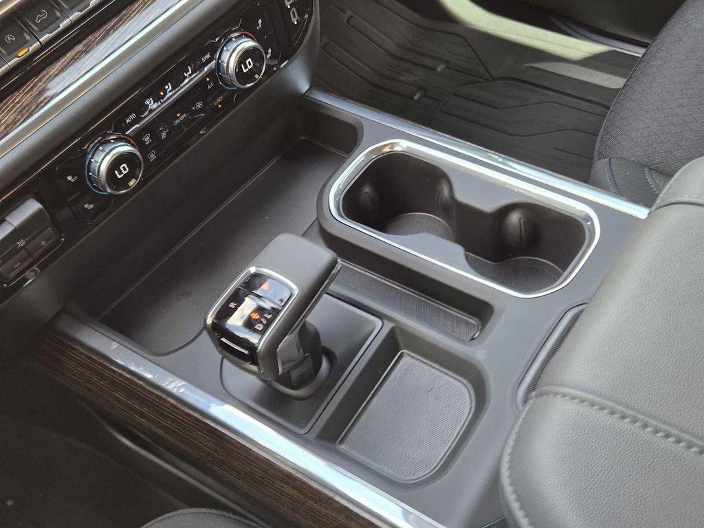 new 2025 GMC Sierra 1500 car, priced at $65,194