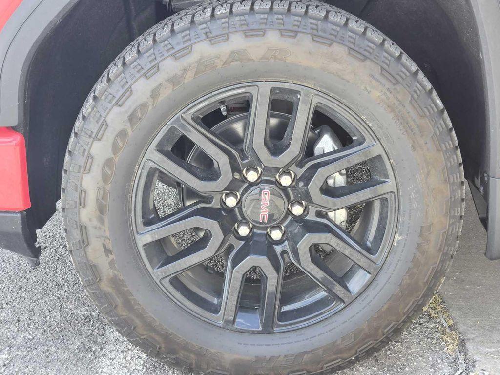 new 2025 GMC Sierra 1500 car, priced at $65,194