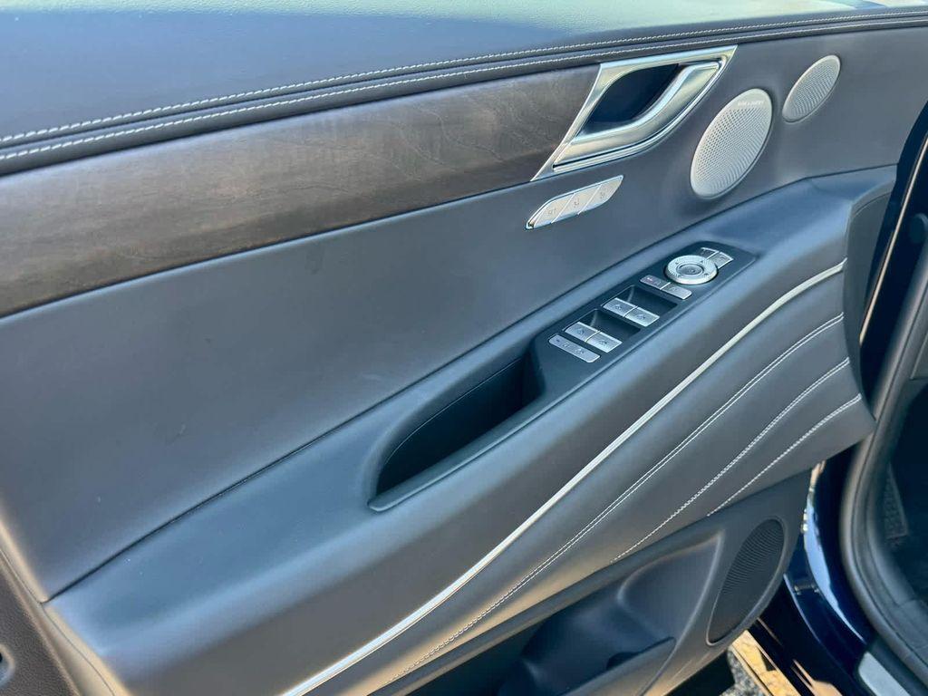 used 2025 Genesis GV80 car, priced at $69,991