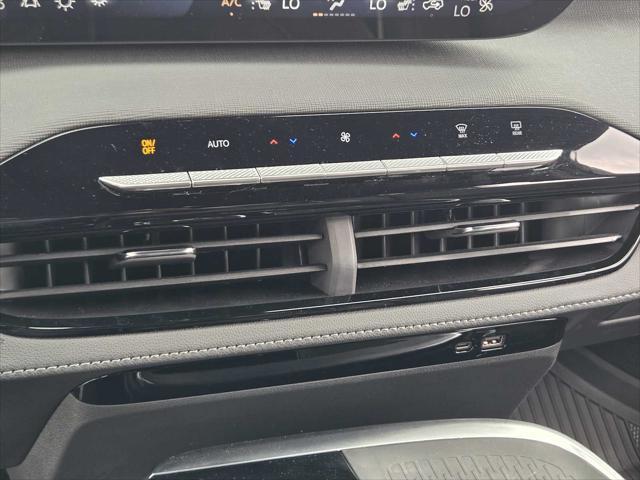 new 2025 Buick Enclave car, priced at $50,185