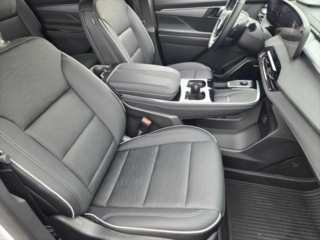 new 2025 Buick Enclave car, priced at $50,185