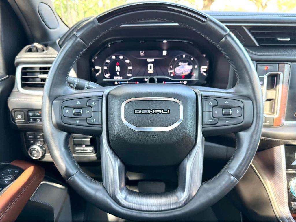 used 2023 GMC Yukon car, priced at $74,991