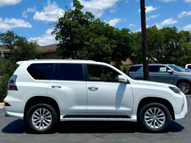 used 2022 Lexus GX 460 car, priced at $51,888