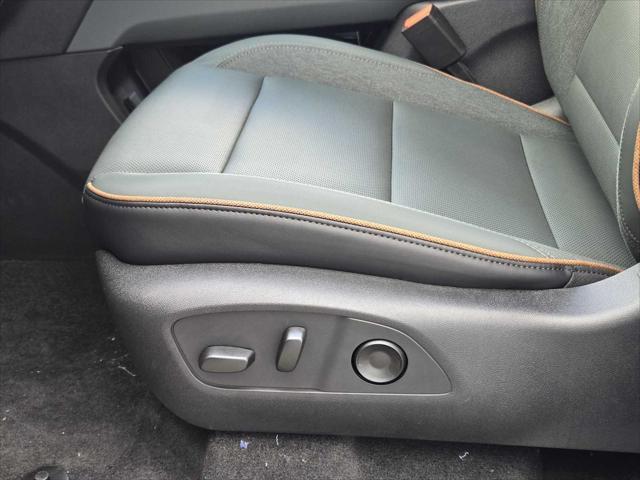new 2025 GMC Acadia car, priced at $53,390