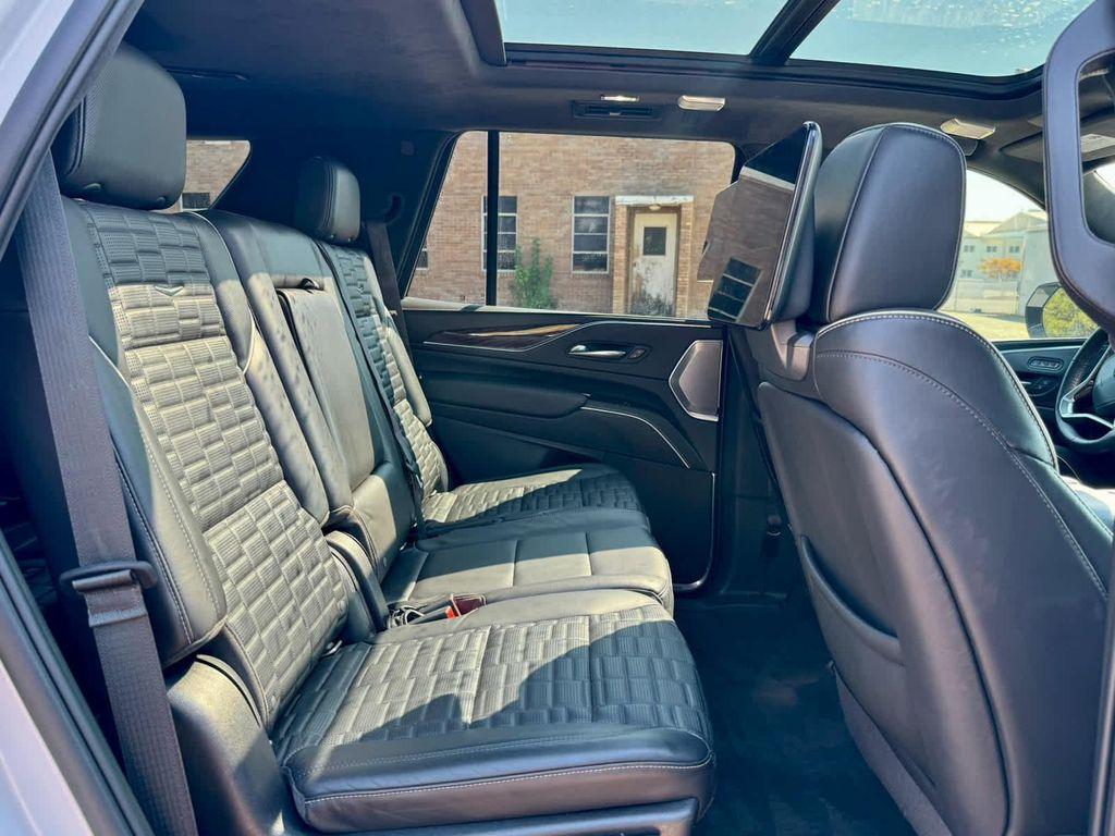 used 2022 Cadillac Escalade car, priced at $67,991